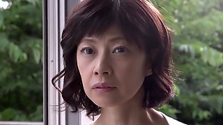40летняя японка регулярно трахается с мужем и молодым любовником