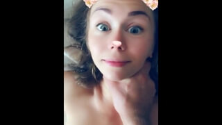 Студентка с упругими булками использует фильтры на камере в момент занятия сексом с приятелем My Horny Snapchat - only for You!❤️