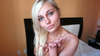 ShesNew - симпатичная блондинка любительские хочет быть порнозвезда