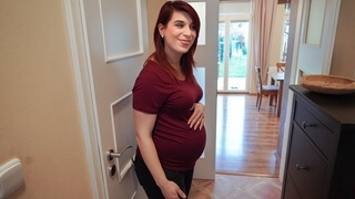 Пикапер привел домой беременную подружку и принялся жарить ее в вагину