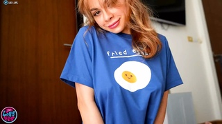 Hot Latina girl cooked fried eggs with dick
