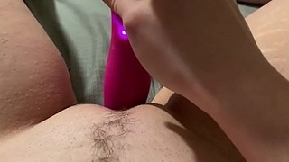Fucking my Pussy with a toy