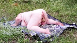 fat girl masturbates pussy with toys in nature