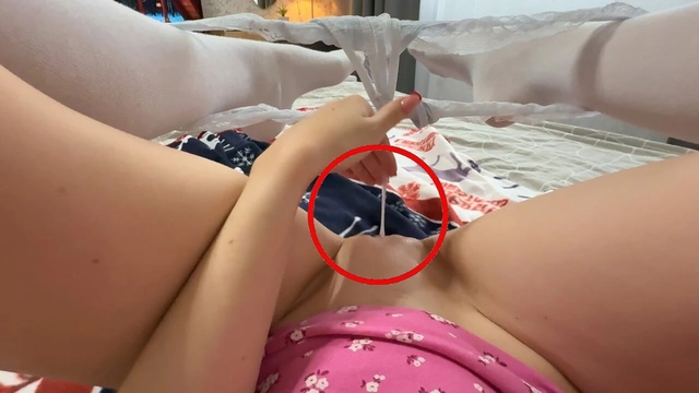 OMG I'M CUMMING! WET PUSSY INTENSE ORGASM