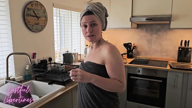 Creampie my hairy mature Stepmom. Cheating MILFs are irresistible