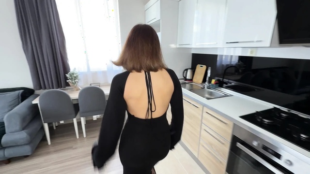 My stepmother's hot girlfriend gets a good fuck