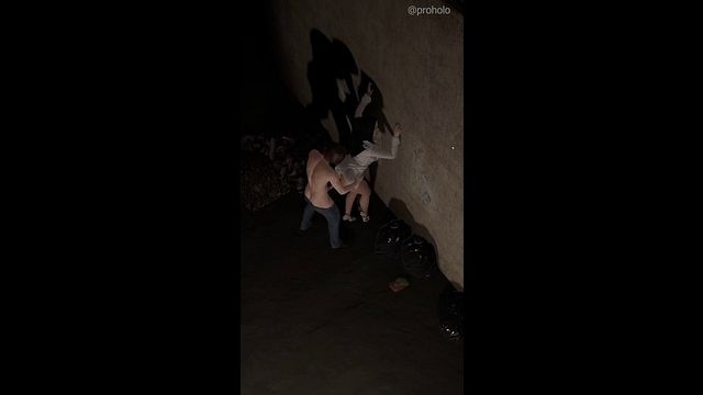 blowjob now , سکس نابی عجیب زوج ایرانی تو کوچه از چه ساک پر تفی میزنه